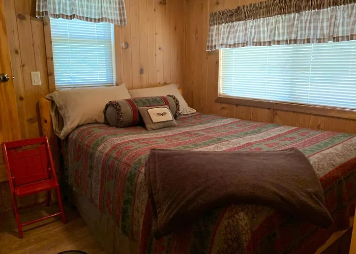 Farm stay Diamond 7 Bar Guest Ranch *