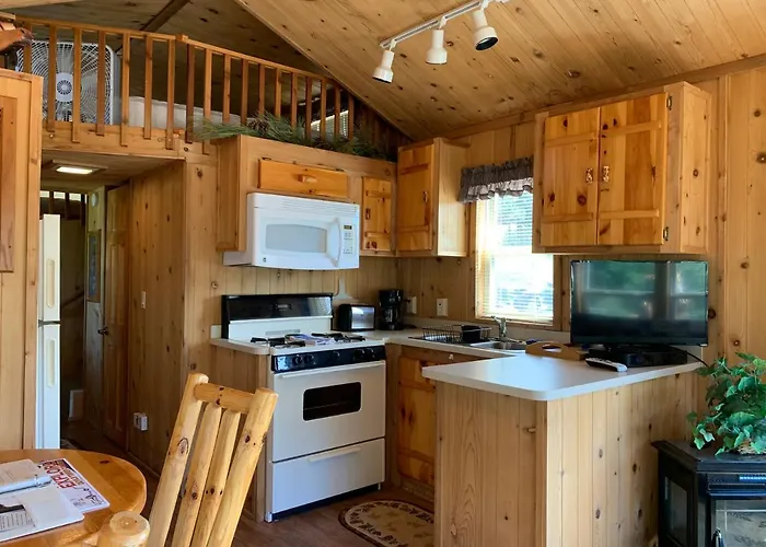 Farm stay Diamond 7 Bar Guest Ranch *