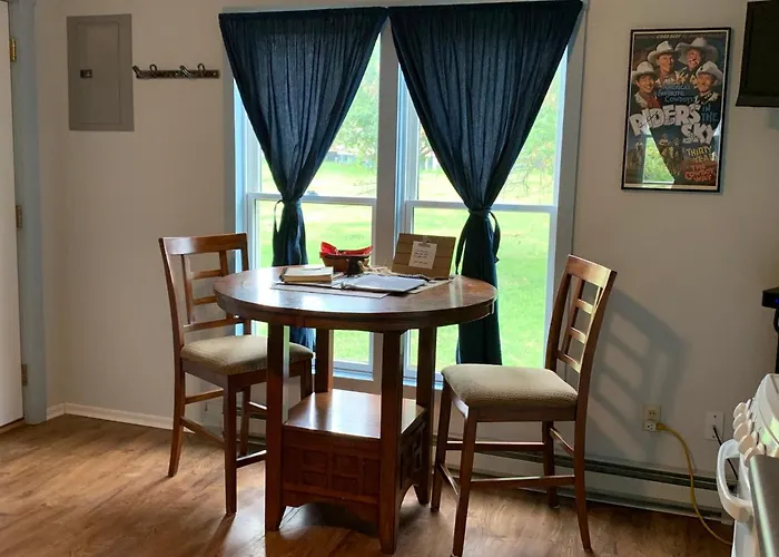 Farm stay Diamond 7 Bar Guest Ranch